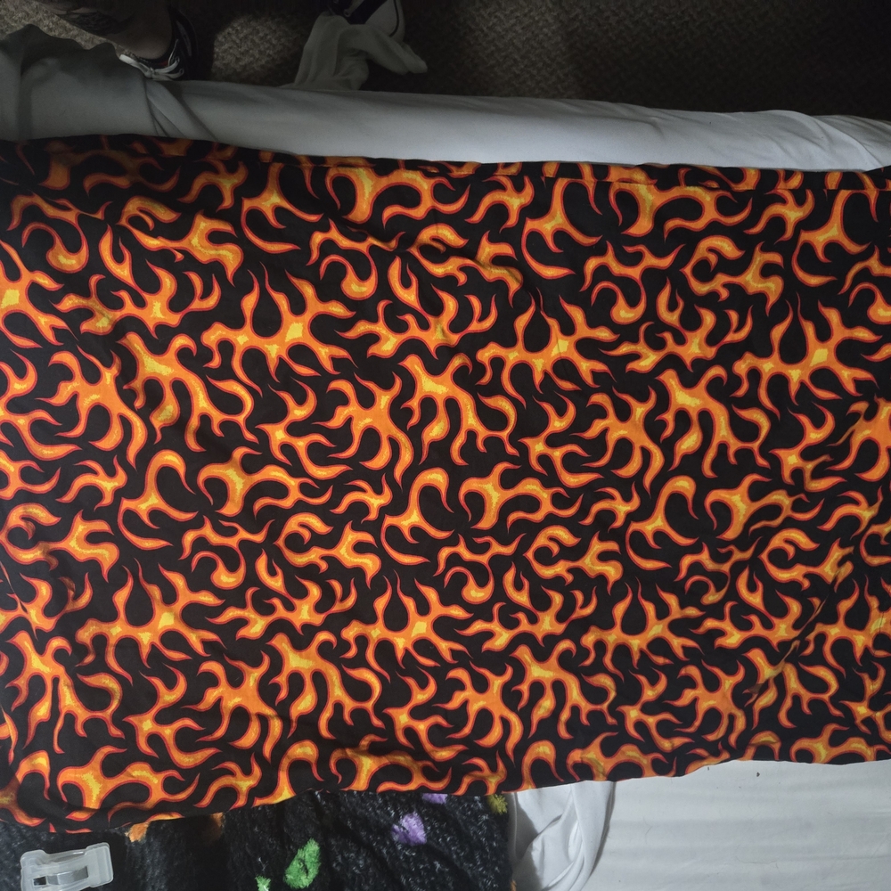 Flame Pattern Pillowcase